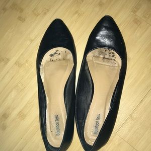 Size 12 Barefoot Tess Black Flats